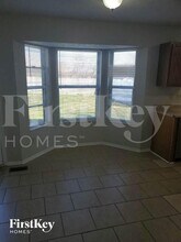 4916 Rialto Ridge Dr in West Chester Township, OH - Building Photo - Building Photo