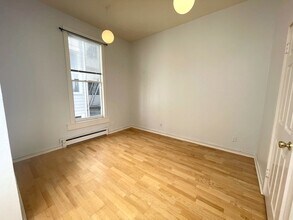 1107 Oak St in San Francisco, CA - Building Photo - Building Photo