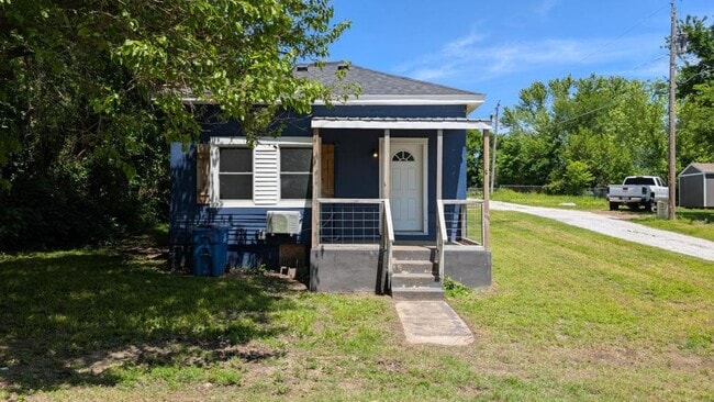 515 W Gault St in Carl Junction, MO - Building Photo - Building Photo
