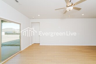 202 Paca Ln in Huntsville, AL - Building Photo - Building Photo