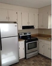 1325 Dartwood Ln in Stanley, NC - Building Photo - Building Photo