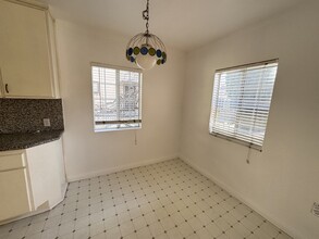 9215 Alcott St, Unit 9215 in Los Angeles, CA - Building Photo - Building Photo