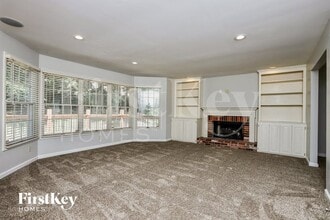 16030 Surfview Ct in Wildwood, MO - Building Photo - Building Photo