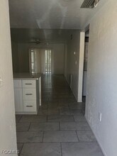 2700 Park Windsor Dr in Ft. Myers, FL - Building Photo - Building Photo