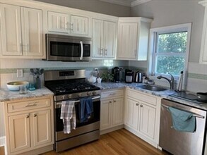 43 Rogers St, Unit 1 in Boston, MA - Building Photo - Building Photo