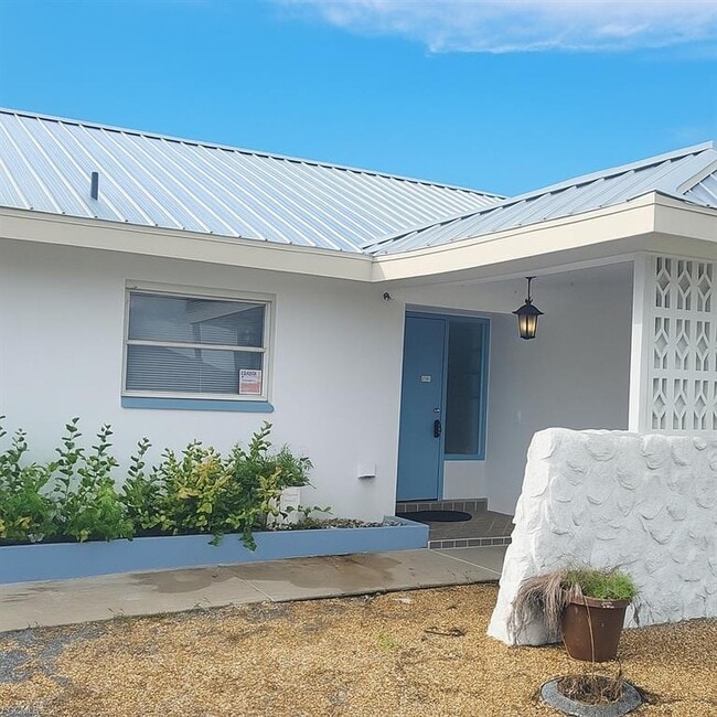 property at 204 El Dorado Pkwy W