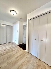 27689 Echo Valley W in Farmington Hills, MI - Building Photo - Building Photo