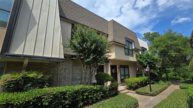 property at 1805 Stoney Brook Dr