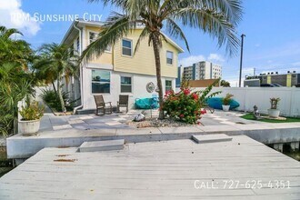 13535 Boca Ciega Ave in Madeira Beach, FL - Building Photo - Building Photo