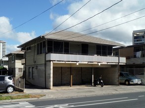 708 University Ave in Honolulu, HI - Building Photo - Building Photo