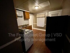 11705 Hamlen Ave in Cleveland, OH - Building Photo - Building Photo
