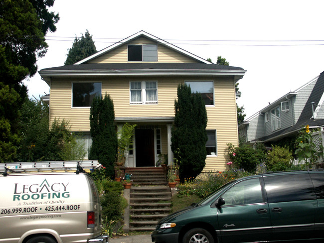 118 Boston St in Seattle, WA - Foto de edificio - Building Photo