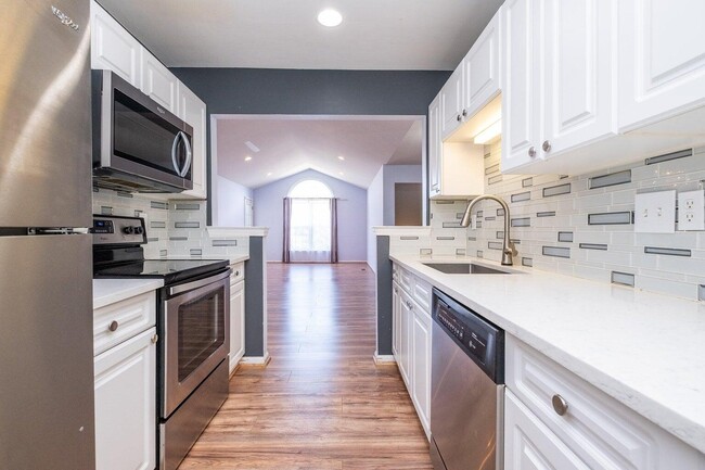 property at 5362 Brookemonte Cir