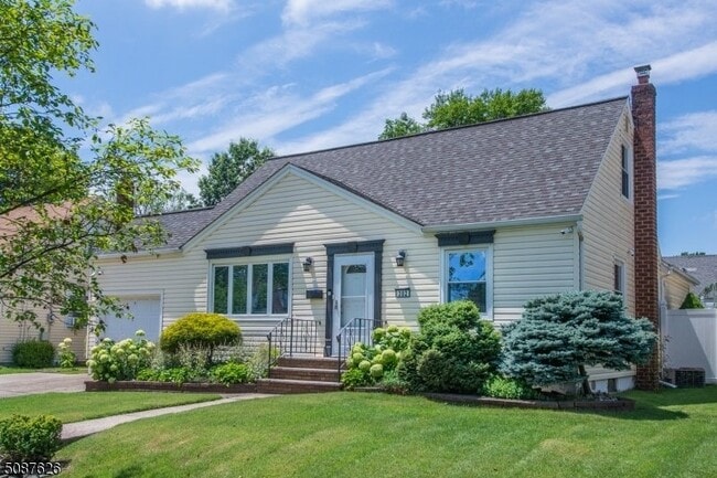 property at 382 Amherst Rd