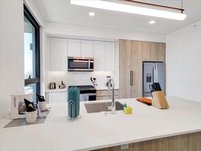 817 N 6th St in Phoenix, AZ - Foto de edificio - Building Photo