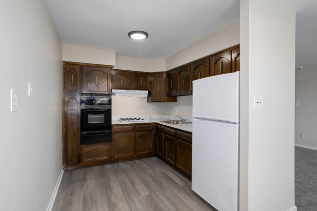 Borbeck Court in Philadelphia, PA - Foto de edificio - Interior Photo