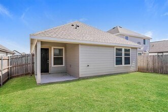 513 Sussex Dr in Everman, TX - Building Photo - Building Photo