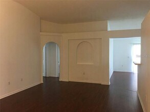 10439 River Bream Dr in Riverview, FL - Building Photo - Building Photo