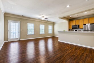 Worthington Apartments and Townhomes in Charlotte, NC - Building Photo - Building Photo