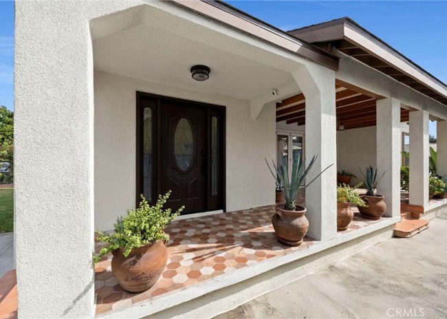 2935 Live Oak St in Walnut Park, CA - Foto de edificio - Building Photo