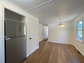 10714 Quaker Rd in Dinwiddie, VA - Building Photo - Building Photo