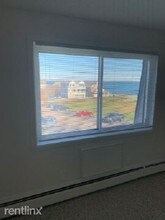 151 Ocean Rd in Narragansett, RI - Building Photo - Building Photo
