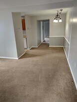 72 Van Block Ave, Unit 72 Van Block Ave 7B in Hartford, CT - Building Photo