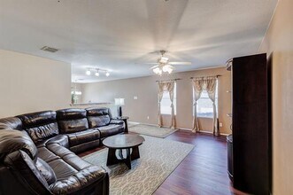 12804 Feathering Dr in Frisco, TX - Building Photo - Building Photo