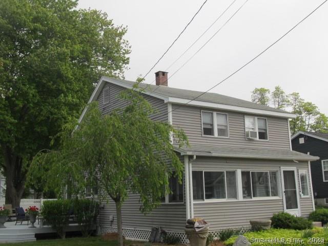 49 Indianola Rd in East Lyme, CT - Building Photo