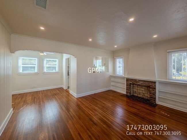 1320 E Maple St in Glendale, CA - Foto de edificio - Building Photo