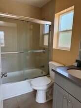 428 Carleton Ave in Claremont, CA - Building Photo - Building Photo