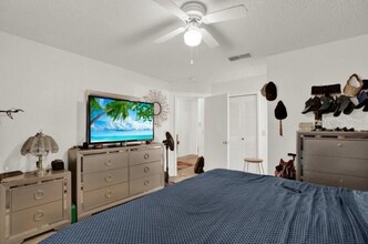 7502 Gadsden Dr in Tampa, FL - Building Photo - Building Photo