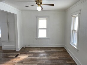 1335 Prospect Ave-Unit -Back House in Wausau, WI - Building Photo - Building Photo