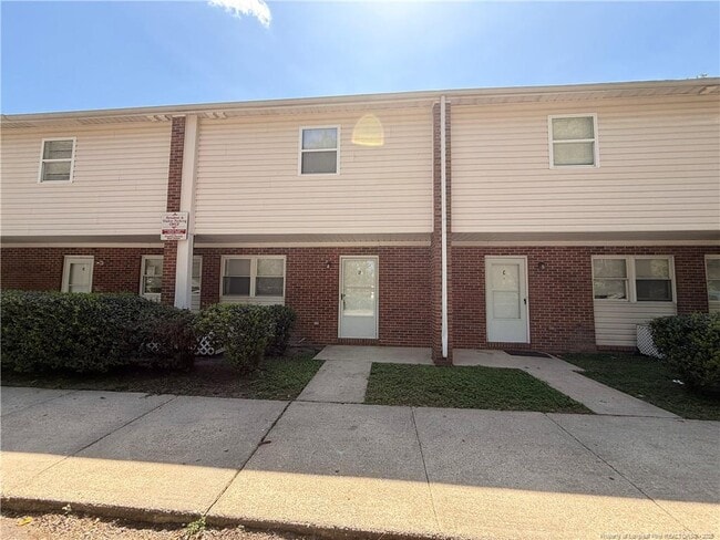 property at 713 North St