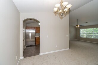 14 Camden Way in Fairburn, GA - Building Photo - Building Photo