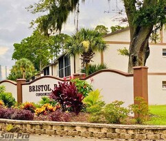 428 Banana Cay Dr in South Daytona, FL - Building Photo