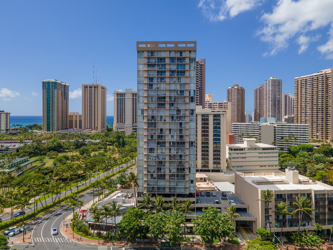 Waikiki Pavilion in Honolulu, HI - Building Photo - Building Photo