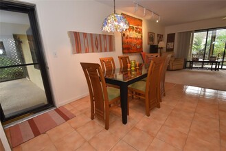 1609 Bayhouse Point Dr in Sarasota, FL - Building Photo - Building Photo