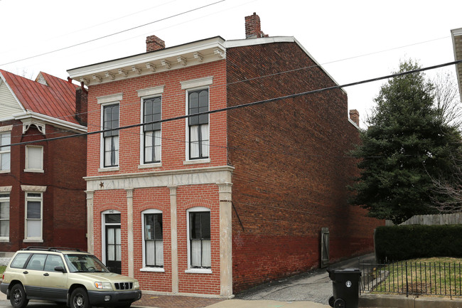 1642 Story Ave in Louisville, KY - Building Photo - Building Photo