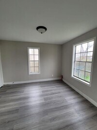 3126 Webster St photo'