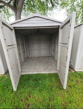 8004 Lifford St in Benbrook, TX - Building Photo - Building Photo