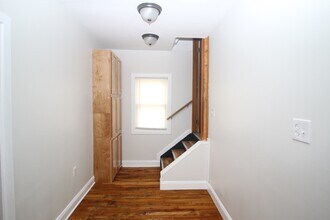 21848 Nevada Ave in Eastpointe, MI - Building Photo - Building Photo