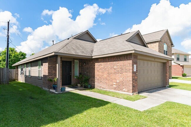 5210 Belton Springs Ln in Houston, TX - Building Photo - Building Photo