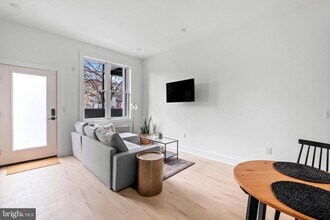 1221 N 4th St-Unit -31 in Philadelphia, PA - Building Photo - Building Photo