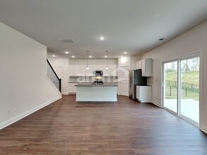 9510 Riverbend Village Dr in Charlotte, NC - Building Photo - Building Photo