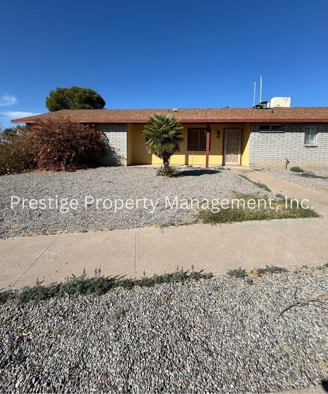 9489 E Pena Dr in Tucson, AZ - Building Photo - Building Photo