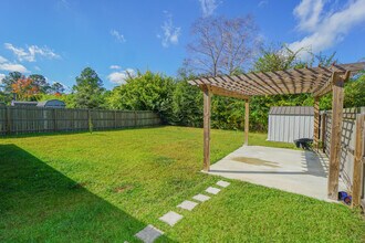 2379 Kirkwood Dr in Cantonment, FL - Building Photo - Building Photo