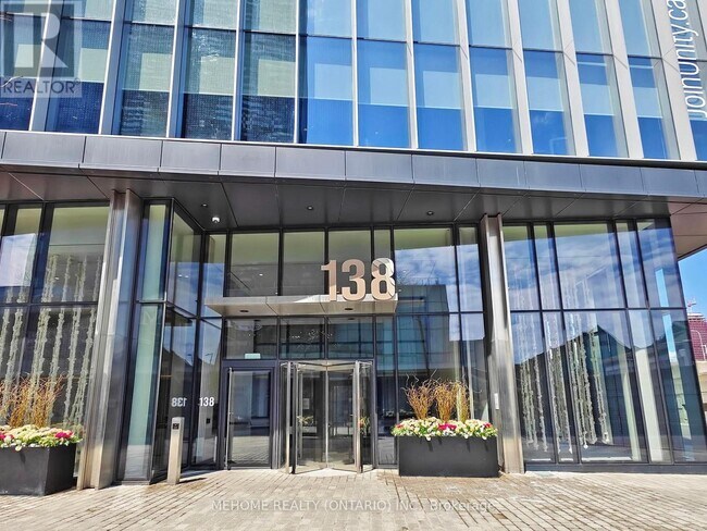 138 Downes St in Toronto, ON - Building Photo - Building Photo