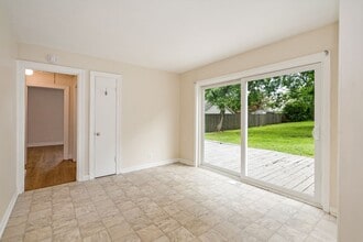 4020 Vailwood Dr in Nashville, TN - Building Photo - Building Photo