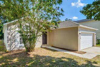 1504 Sterns Dr in Leesburg, FL - Building Photo - Building Photo